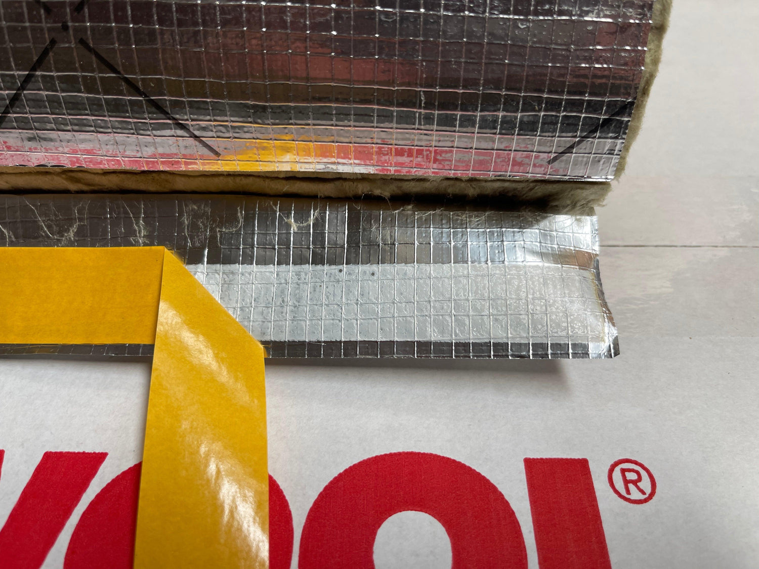 Rockwool RS800 Alukaschierte Rohrisolierung - Hochwertige Dämmung für Heizungsrohre